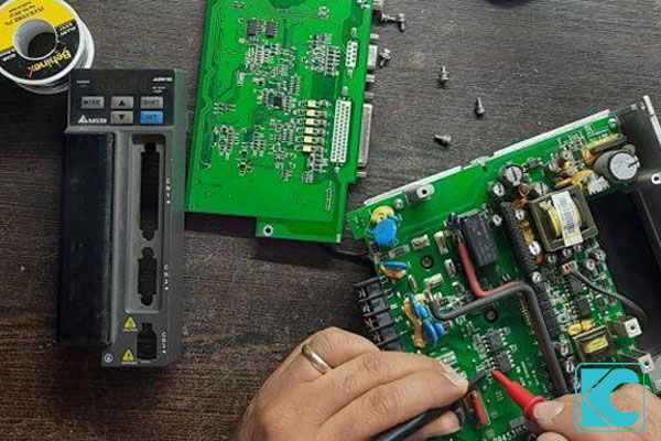 بررسی اجزای داخلی درایو و نقش هر بخش