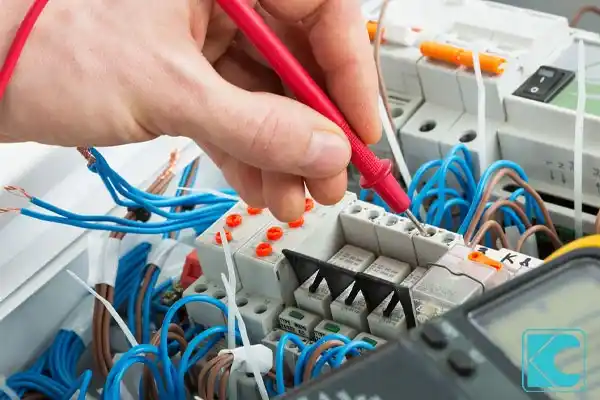 اقدامات فوری هنگام دود کردن تابلو برق